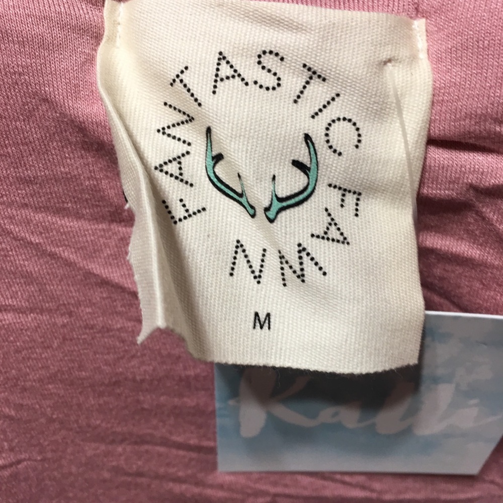 Last one sz small🌸Blush Sherpa hooded vest.🌸 - Picture 3 of 8